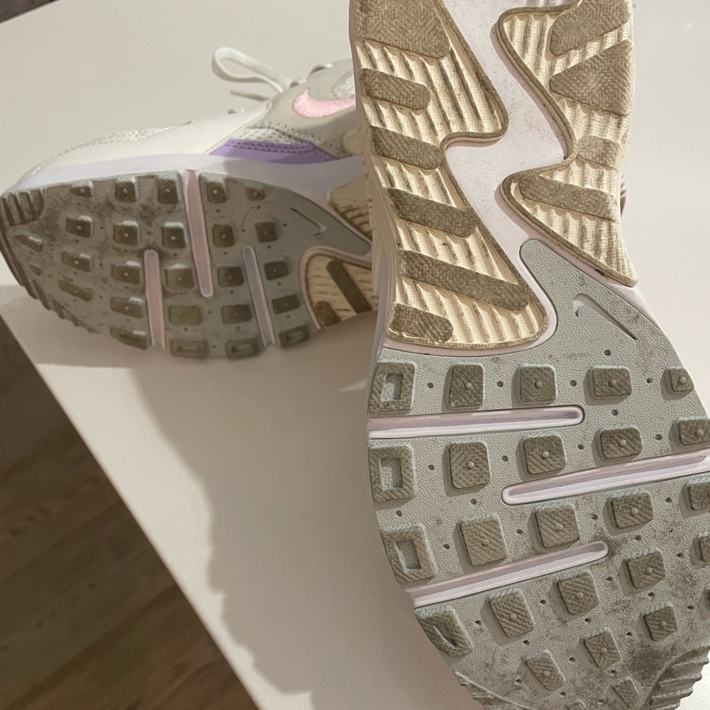Nike Women's Air Max Sneakers - White and Purple - Picture 4 of 4